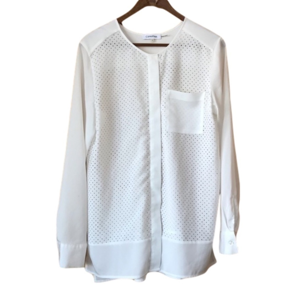 𝅺CALVIN Klein laser cut polka dot lightweight semi sheer blouse size small
